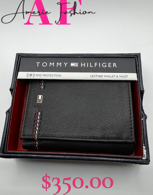 Tommy Hilfiger Trifold Wallet
